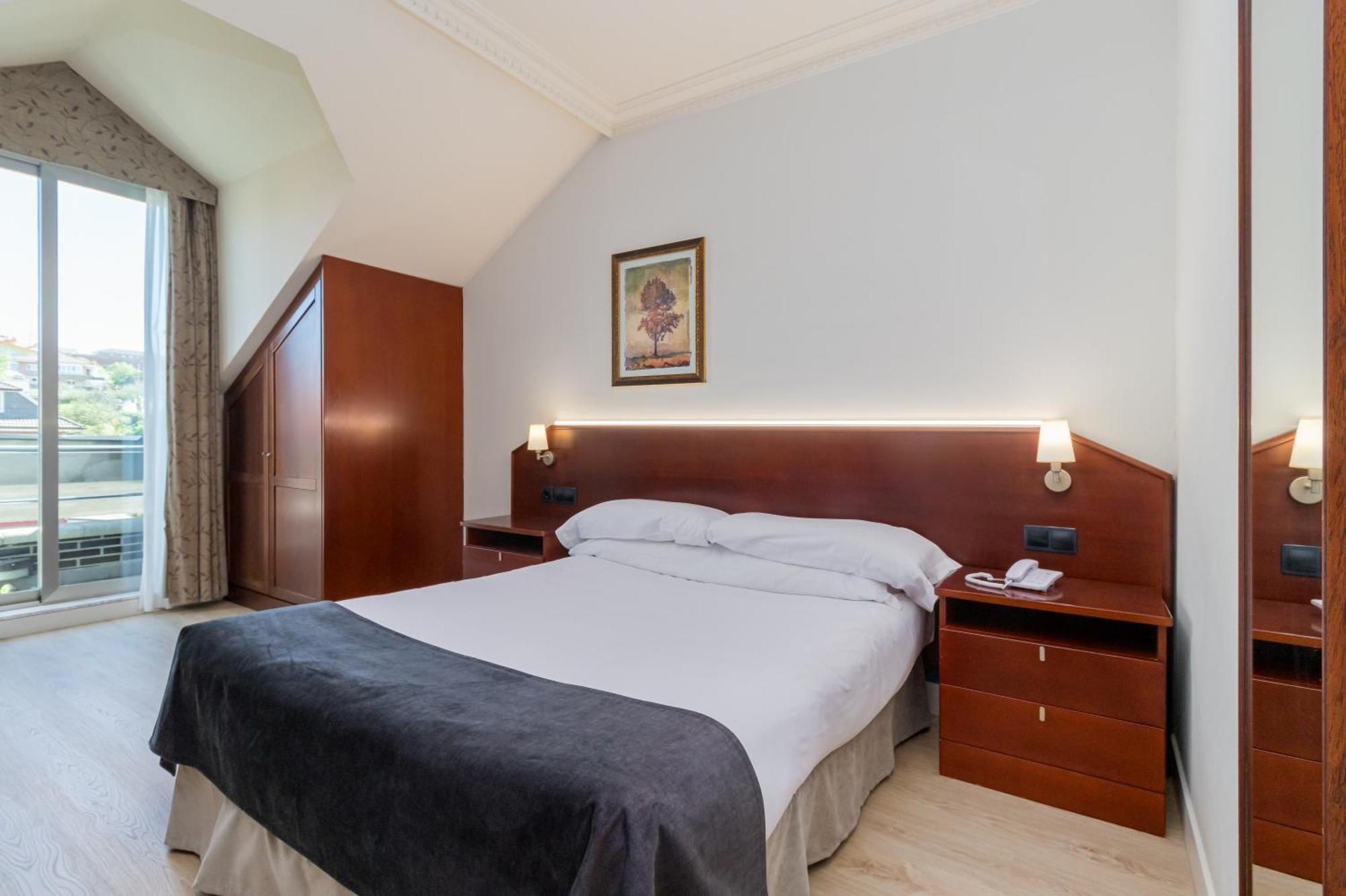 Hotel Milagros Golf Mogro Zewnętrze zdjęcie